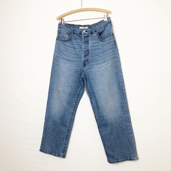 Levi rib cage size 32 button fly bootcut jeans - Picture 10 of 13